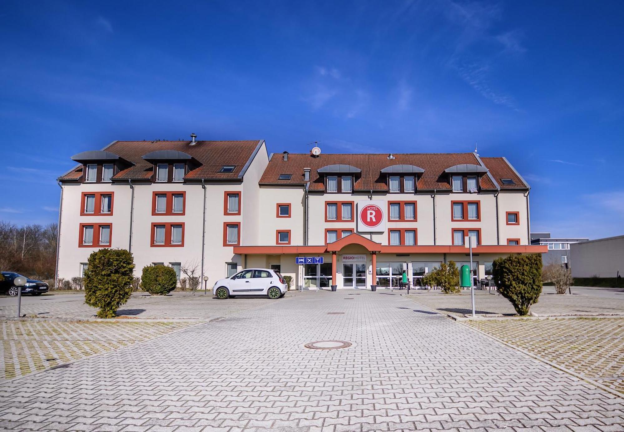 Regiohotel Leipzig West ชคอยดิทซ์ ภายนอก รูปภาพ